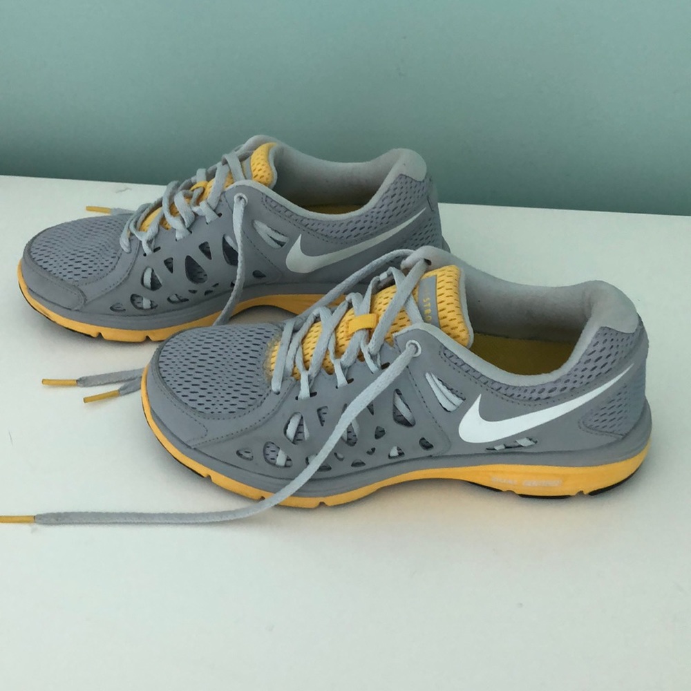 Nike LiveStrong Sneakers